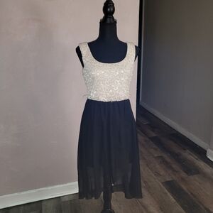 🌷High-low dress🎀